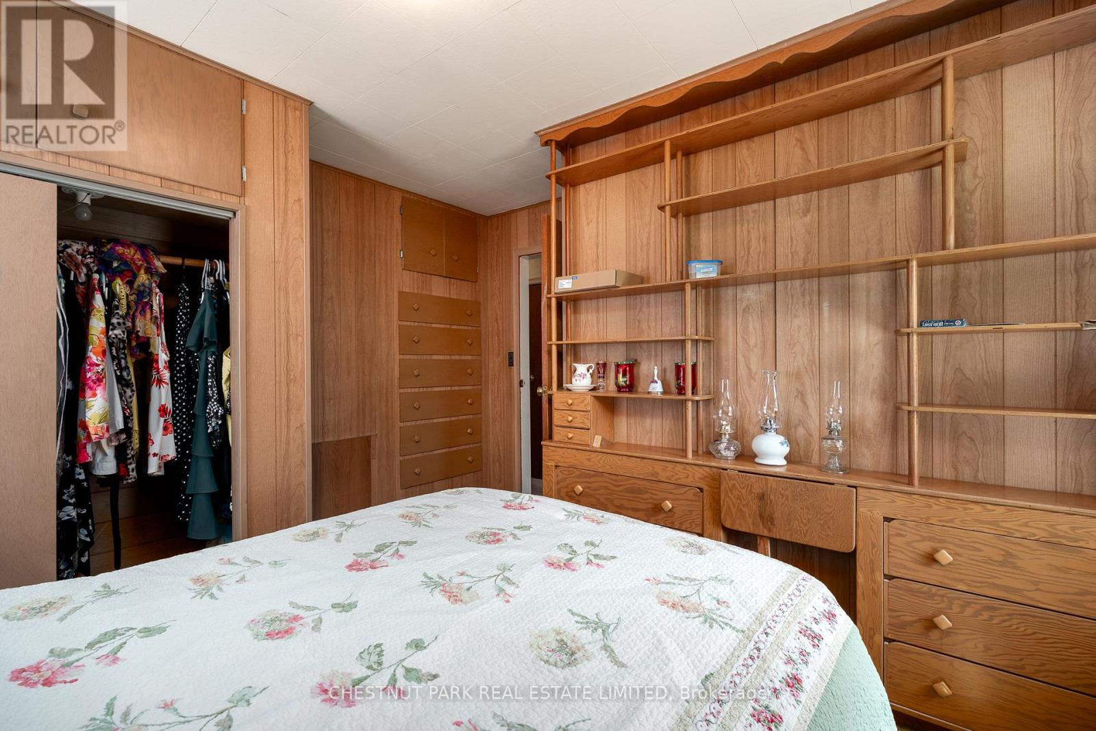 9 Downes Avenue, Prince Edward County, Ontario  K0K 2T0 - Photo 16 - X12389128