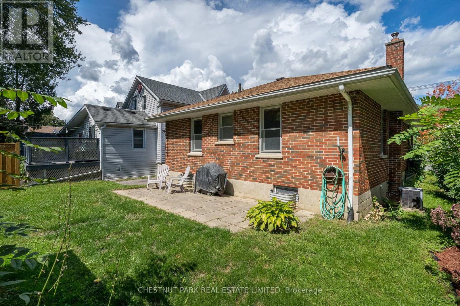 9 Downes Avenue, Prince Edward County, Ontario  K0K 2T0 - Photo 32 - X12389128