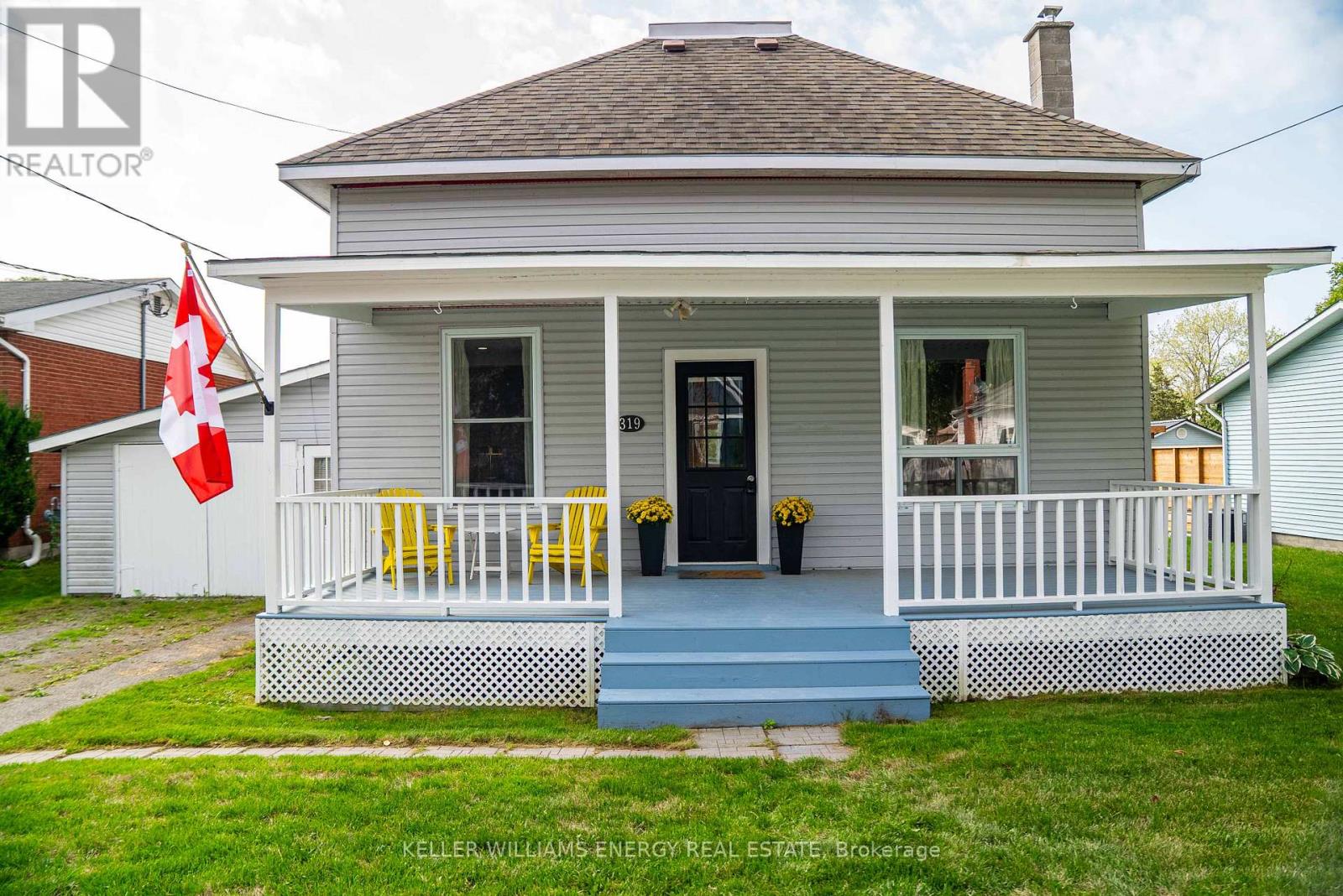 319 SECOND AVENUE, Prince Edward County, Ontario