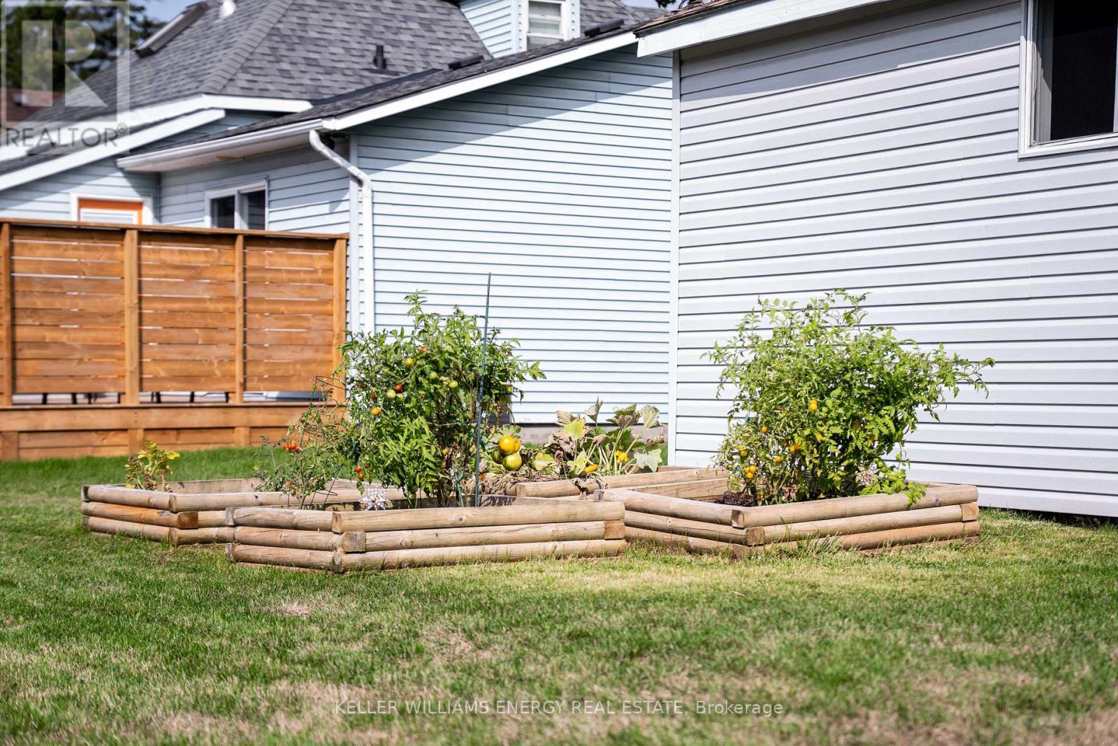319 Second Avenue, Prince Edward County, Ontario  K0K 3L0 - Photo 34 - X12389175