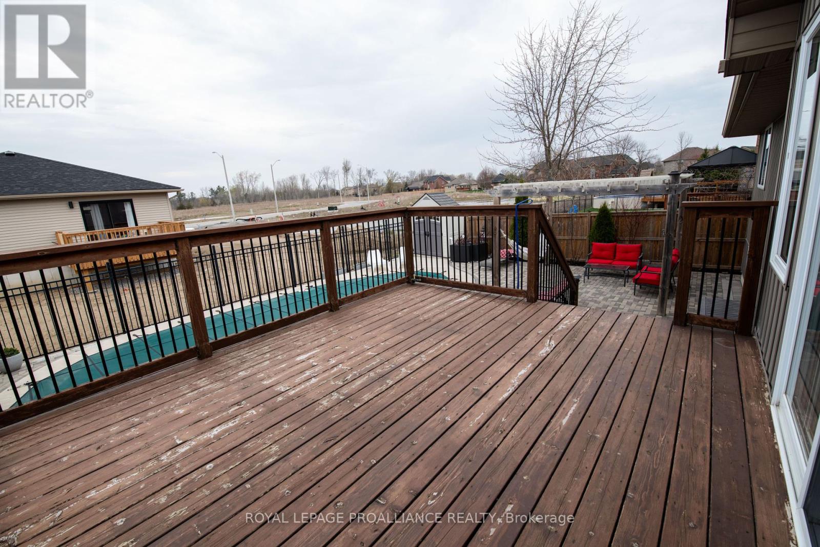 28 Butternut Court, Belleville, Ontario  K8P 0C5 - Photo 26 - X12389330