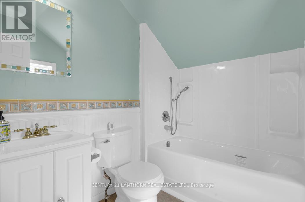44 Metcalf Street, Tweed, Ontario  K0K 3J0 - Photo 21 - X12389598