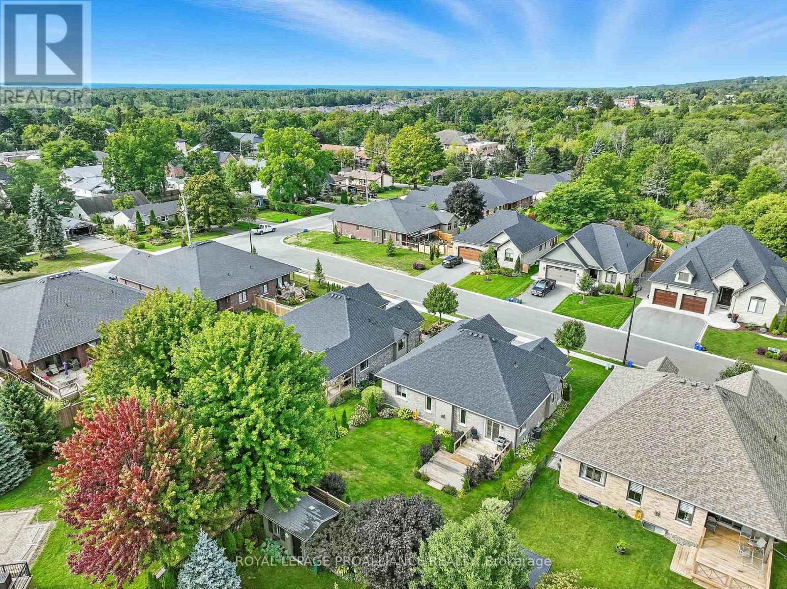 29 Rosslyn Drive, Brighton, Ontario  K0K 1H0 - Photo 38 - X12390246