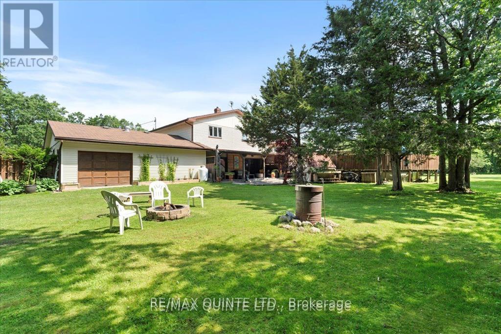 338 Sunrise Drive, Prince Edward County, Ontario  K8N 4Z7 - Photo 46 - X12390255