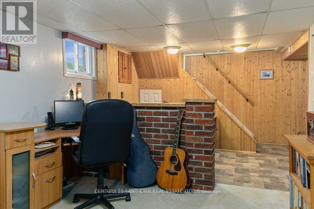 4 Highview Crescent, Belleville, Ontario  K8P 3G4 - Photo 16 - X12390556