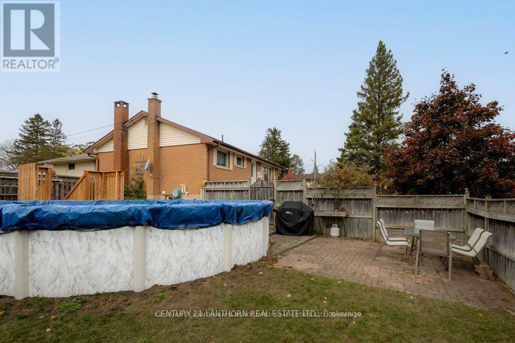 4 Highview Crescent, Belleville, Ontario  K8P 3G4 - Photo 23 - X12390556