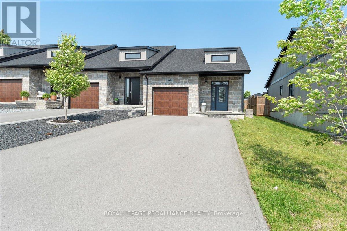 229 Baker Street, Stirling-Rawdon, Ontario  K0K 3E0 - Photo 5 - X12390755