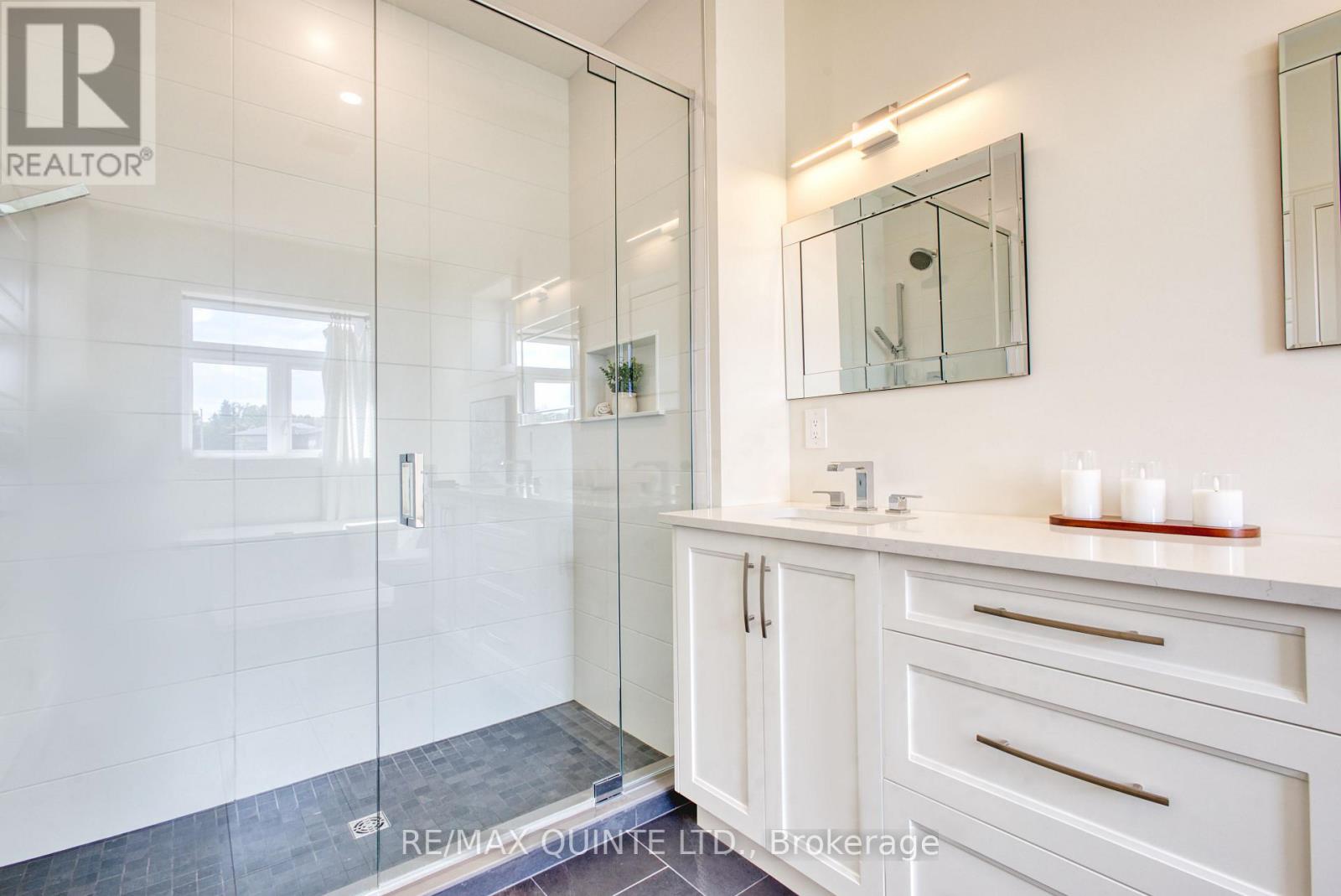 76 Navigation Drive, Prince Edward County, Ontario  K8N 0G1 - Photo 27 - X12390853