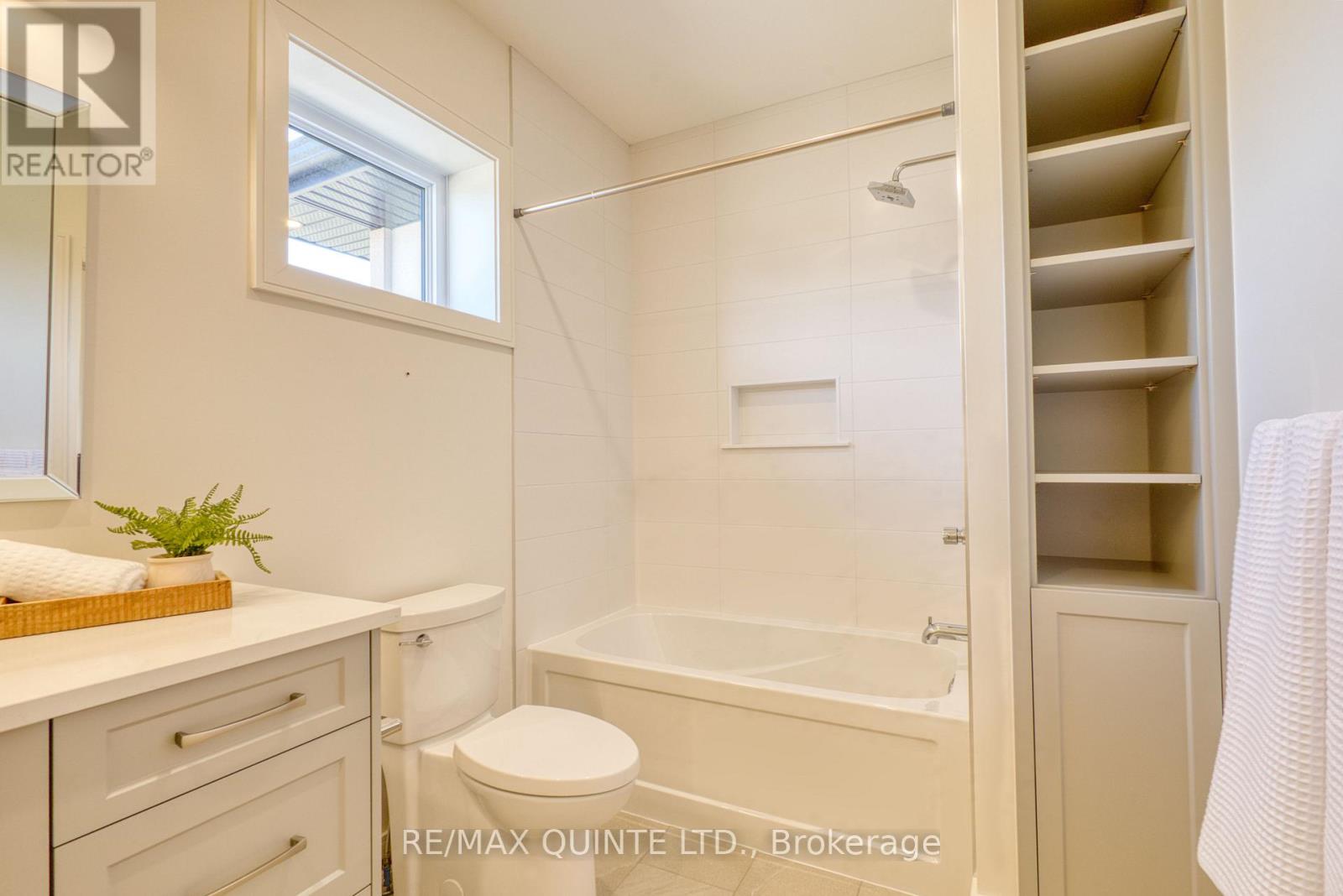 76 Navigation Drive, Prince Edward County, Ontario  K8N 0G1 - Photo 35 - X12390853