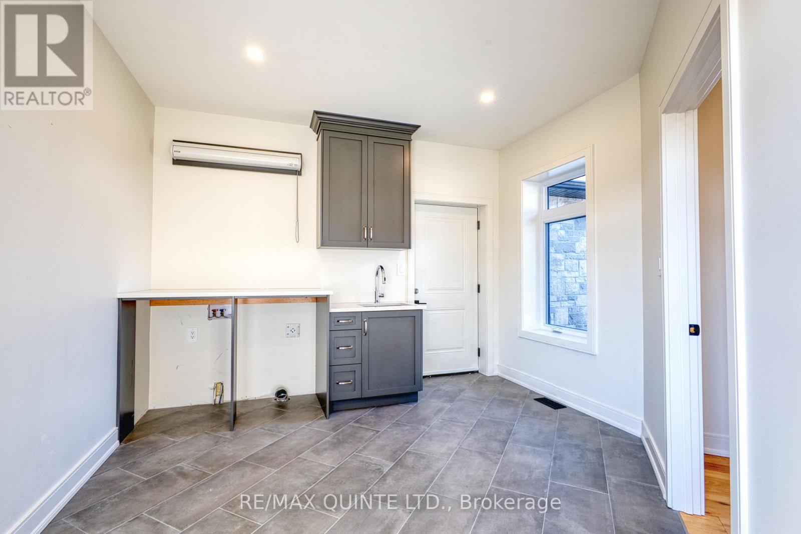 76 Navigation Drive, Prince Edward County, Ontario  K8N 0G1 - Photo 38 - X12390853