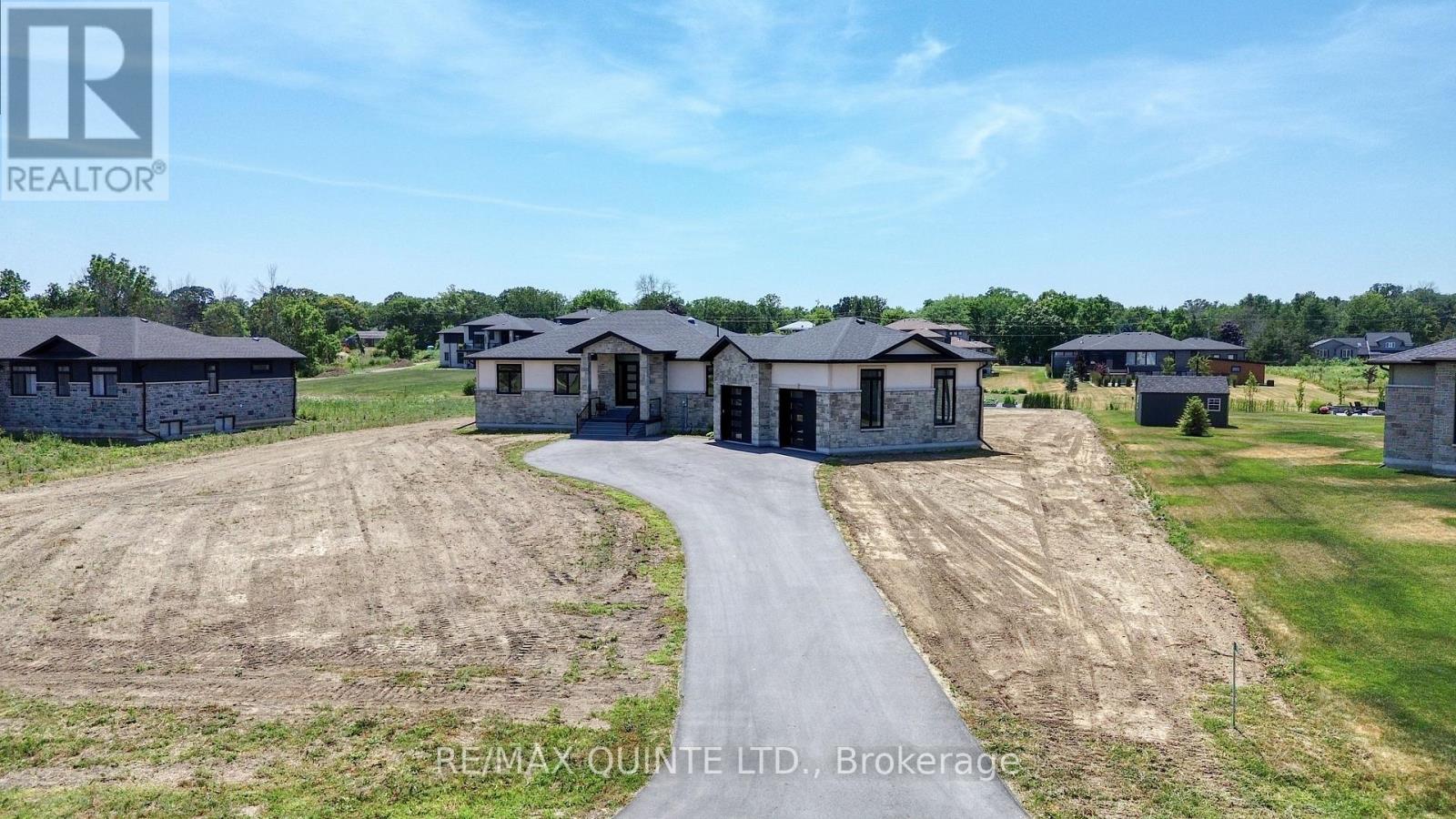 76 Navigation Drive, Prince Edward County, Ontario  K8N 0G1 - Photo 4 - X12390853