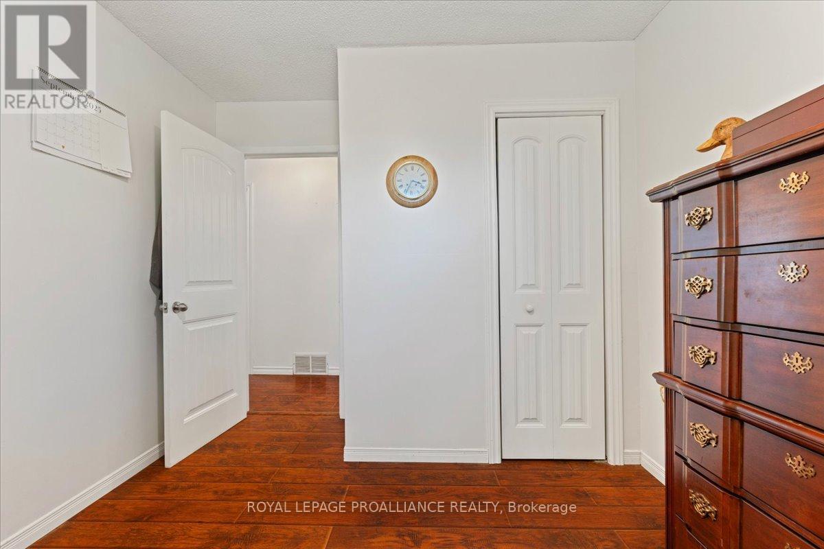 558 Aikins Road, Quinte West, Ontario  K8N 4Z2 - Photo 19 - X12391211