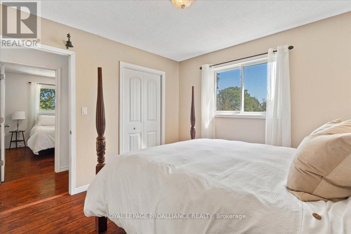 558 Aikins Road, Quinte West, Ontario  K8N 4Z2 - Photo 23 - X12391211