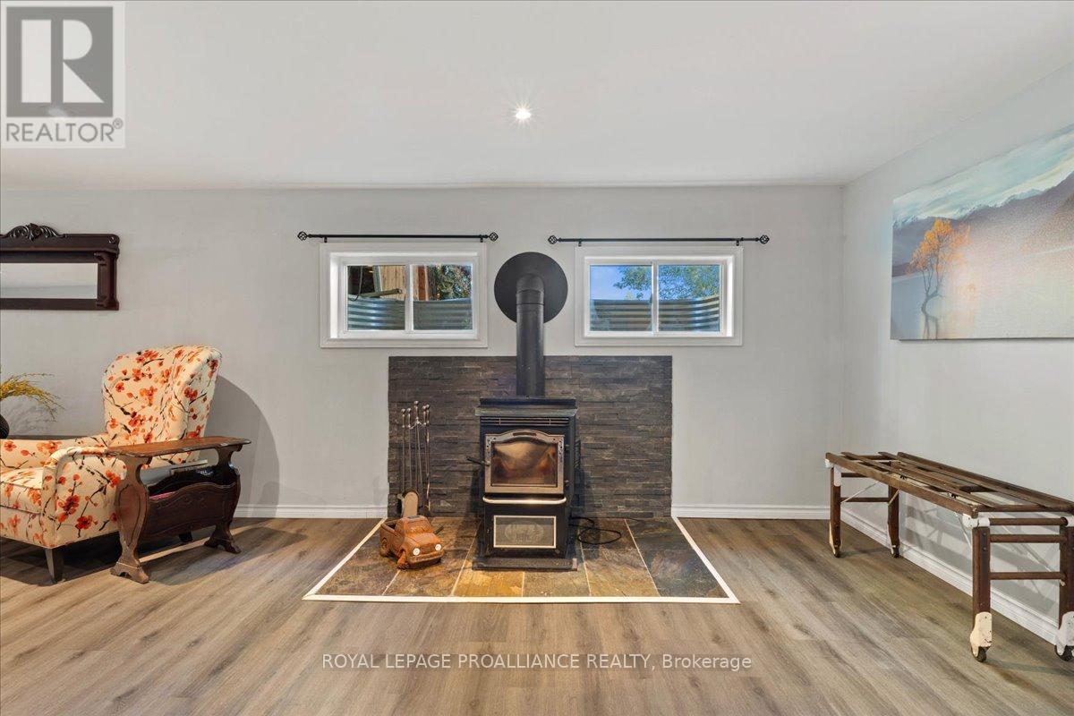 558 Aikins Road, Quinte West, Ontario  K8N 4Z2 - Photo 31 - X12391211