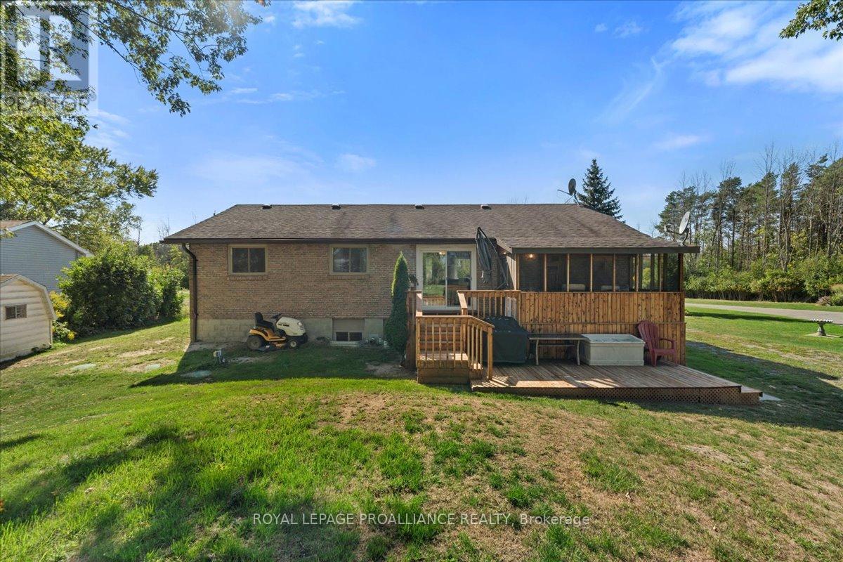 558 Aikins Road, Quinte West, Ontario  K8N 4Z2 - Photo 39 - X12391211