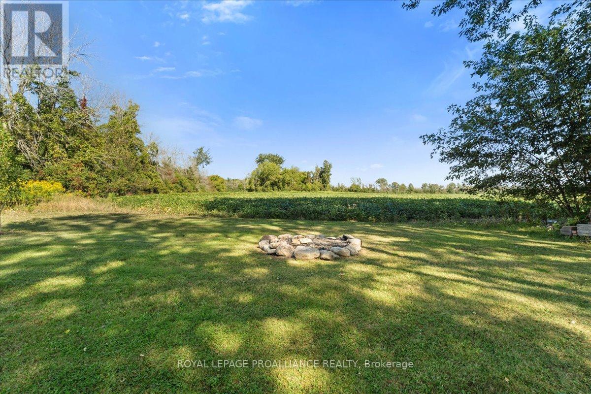 558 Aikins Road, Quinte West, Ontario  K8N 4Z2 - Photo 41 - X12391211