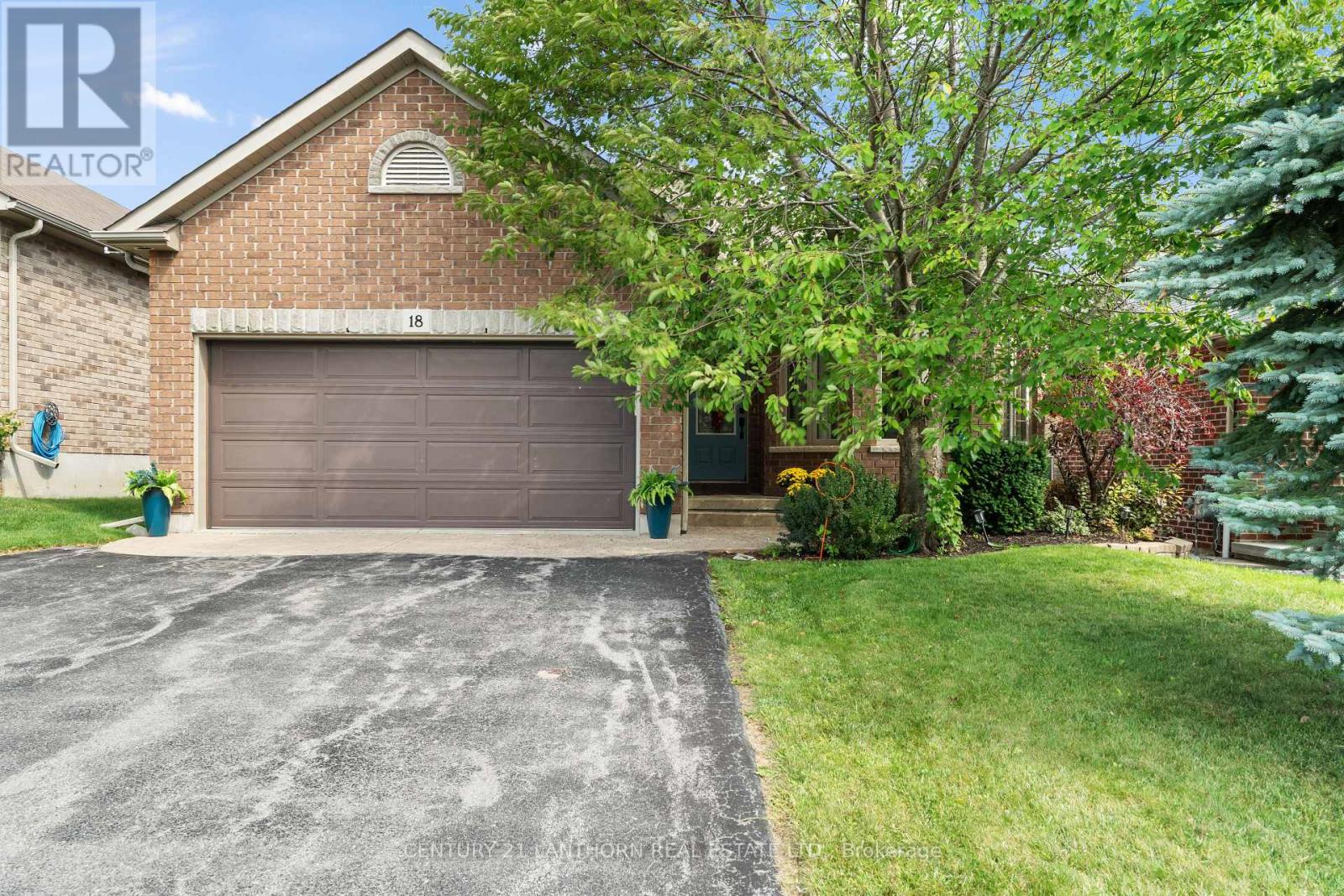 18 MCDOUGALL DRIVE, Belleville, Ontario
