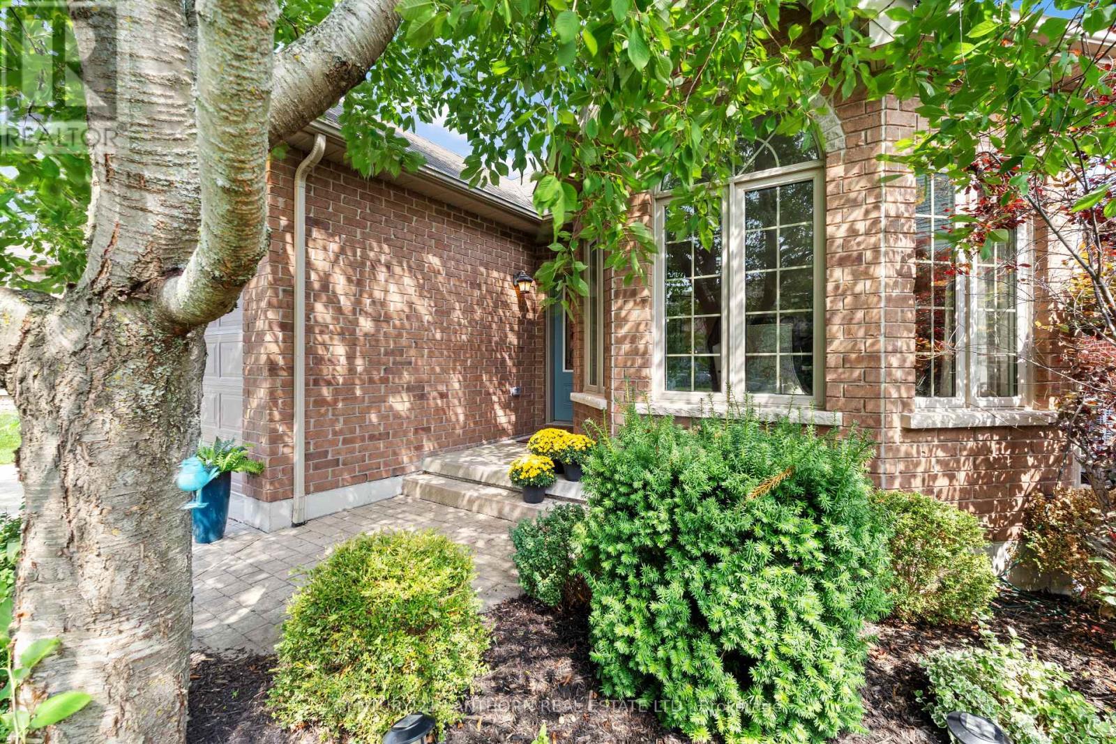 18 Mcdougall Drive, Belleville, Ontario  K8N 4Z5 - Photo 3 - X12391811