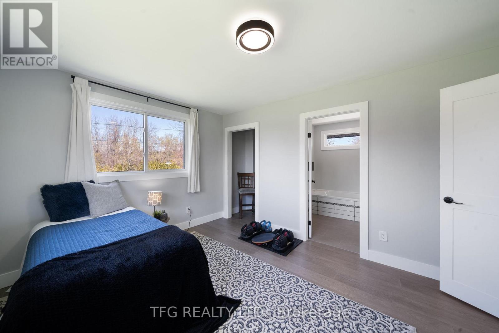 27 Greenway Circle, Brighton, Ontario  K0K 1H0 - Photo 17 - X12392801