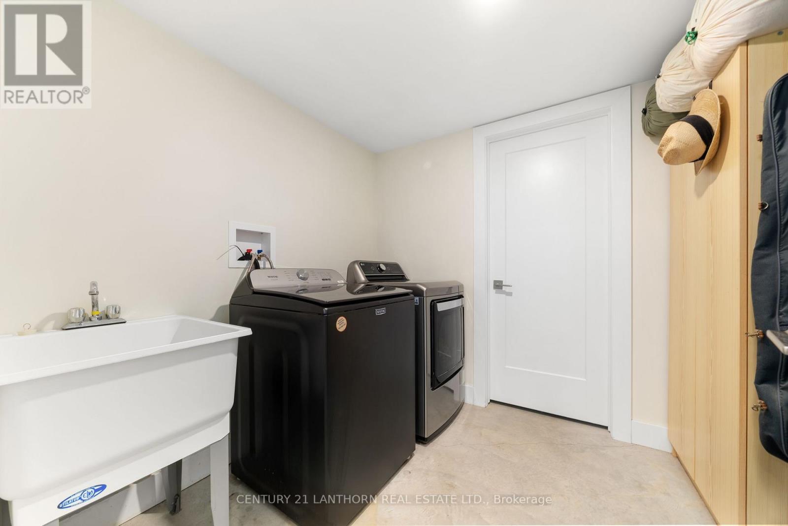 581 Frankford Road, Quinte West, Ontario  K0K 2B0 - Photo 40 - X12393418