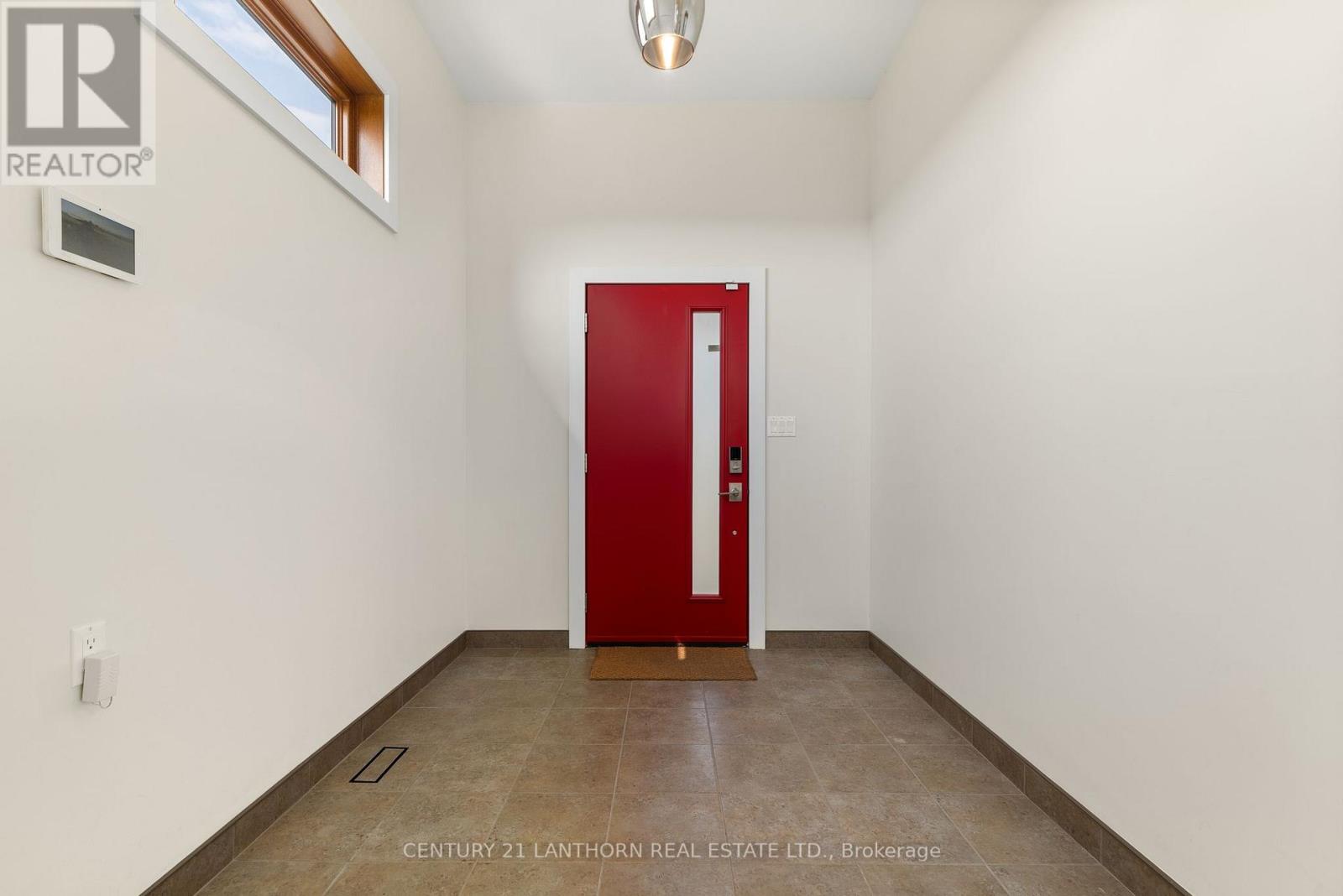 581 Frankford Road, Quinte West, Ontario  K0K 2B0 - Photo 8 - X12393418