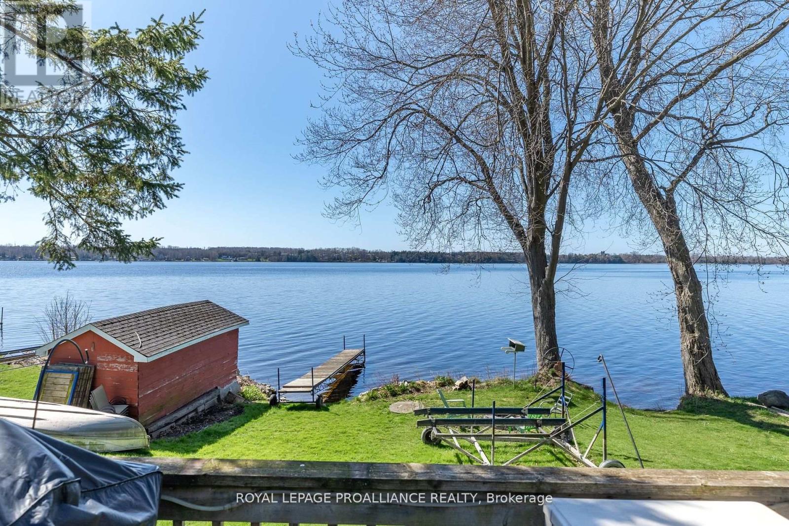 1051 Lakeside Drive, Prince Edward County, Ontario  K0K 1T0 - Photo 28 - X12393836