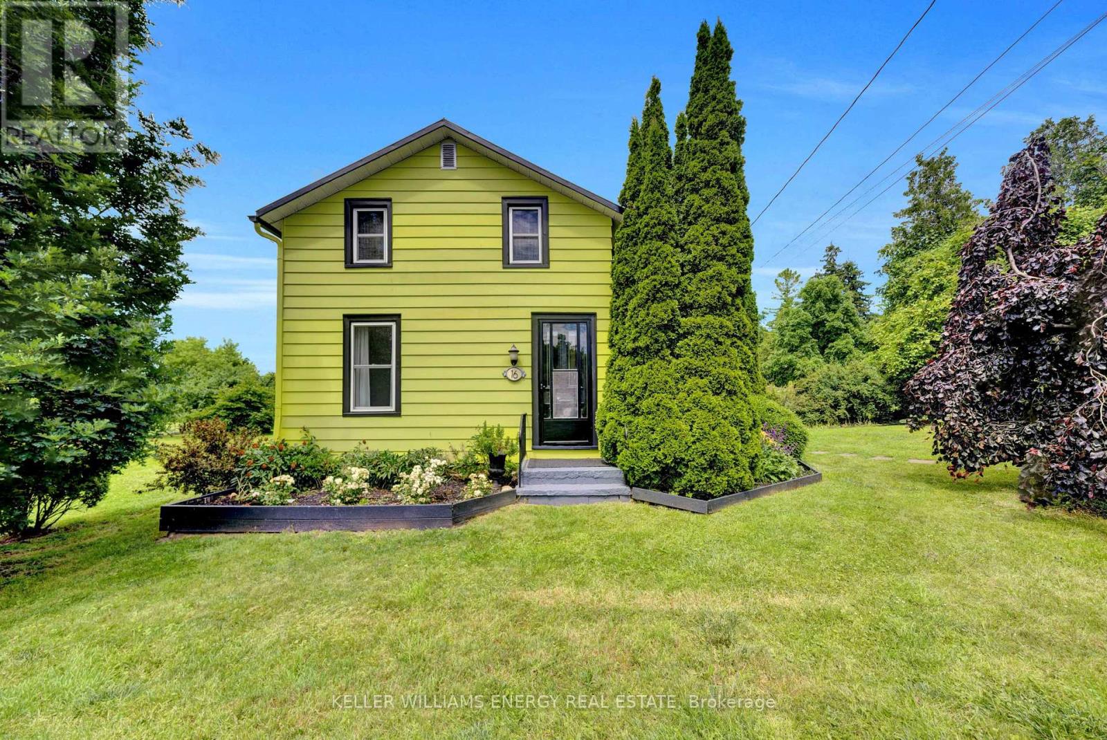 16 SQUIRES STREET, Prince Edward County, Ontario