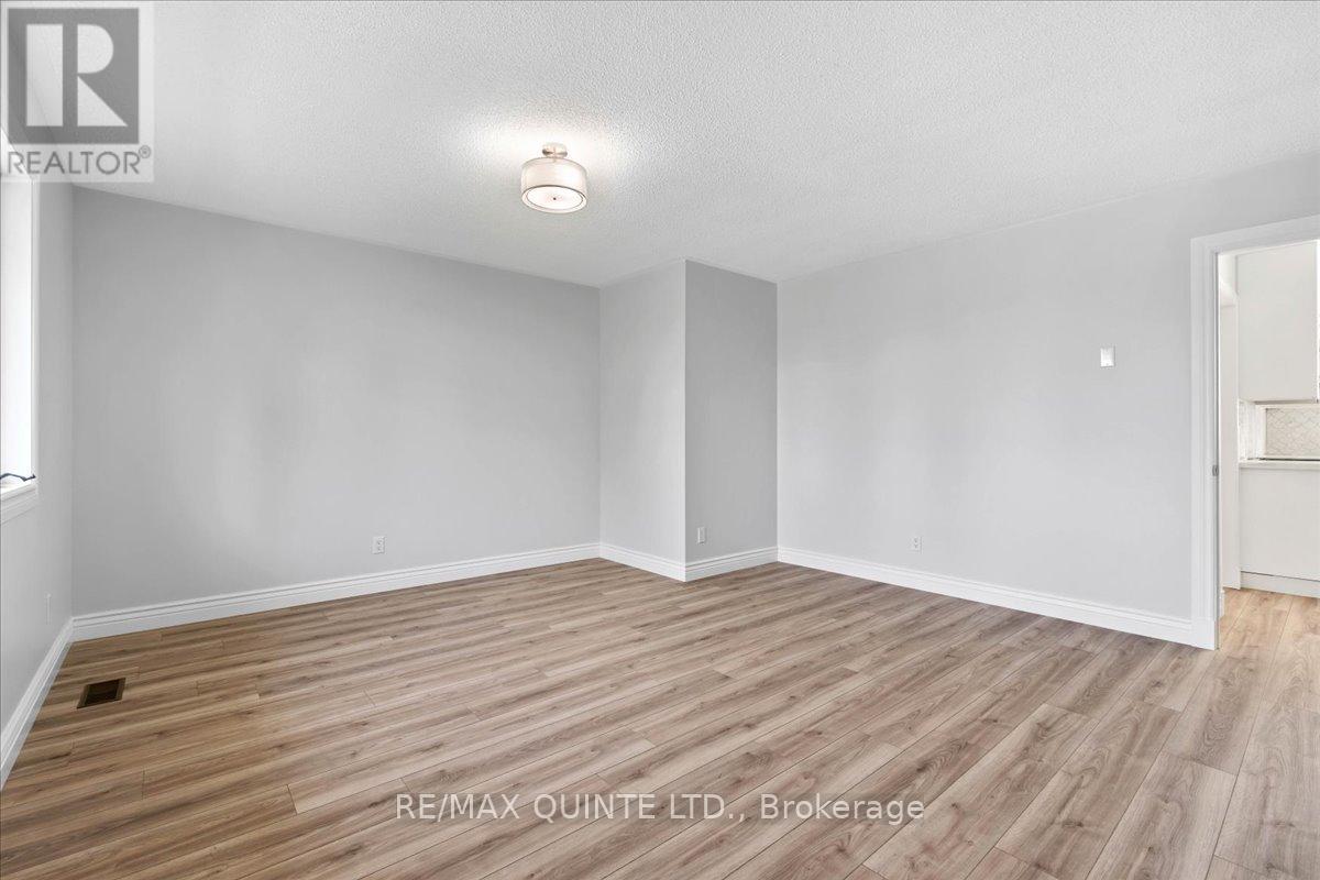 737 County Road 18 Road, Prince Edward County, Ontario  K0K 1P0 - Photo 22 - X12394541