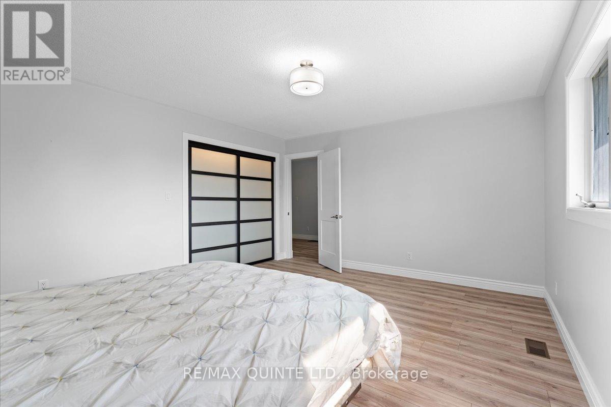 737 County Road 18 Road, Prince Edward County, Ontario  K0K 1P0 - Photo 29 - X12394541