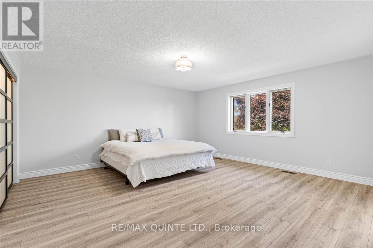 737 County Road 18 Road, Prince Edward County, Ontario  K0K 1P0 - Photo 30 - X12394541