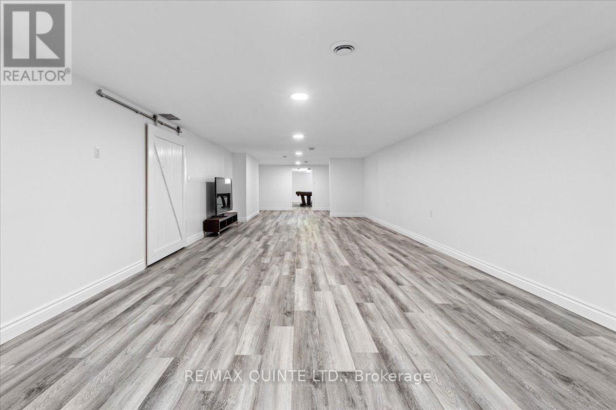 737 County Road 18 Road, Prince Edward County, Ontario  K0K 1P0 - Photo 34 - X12394541