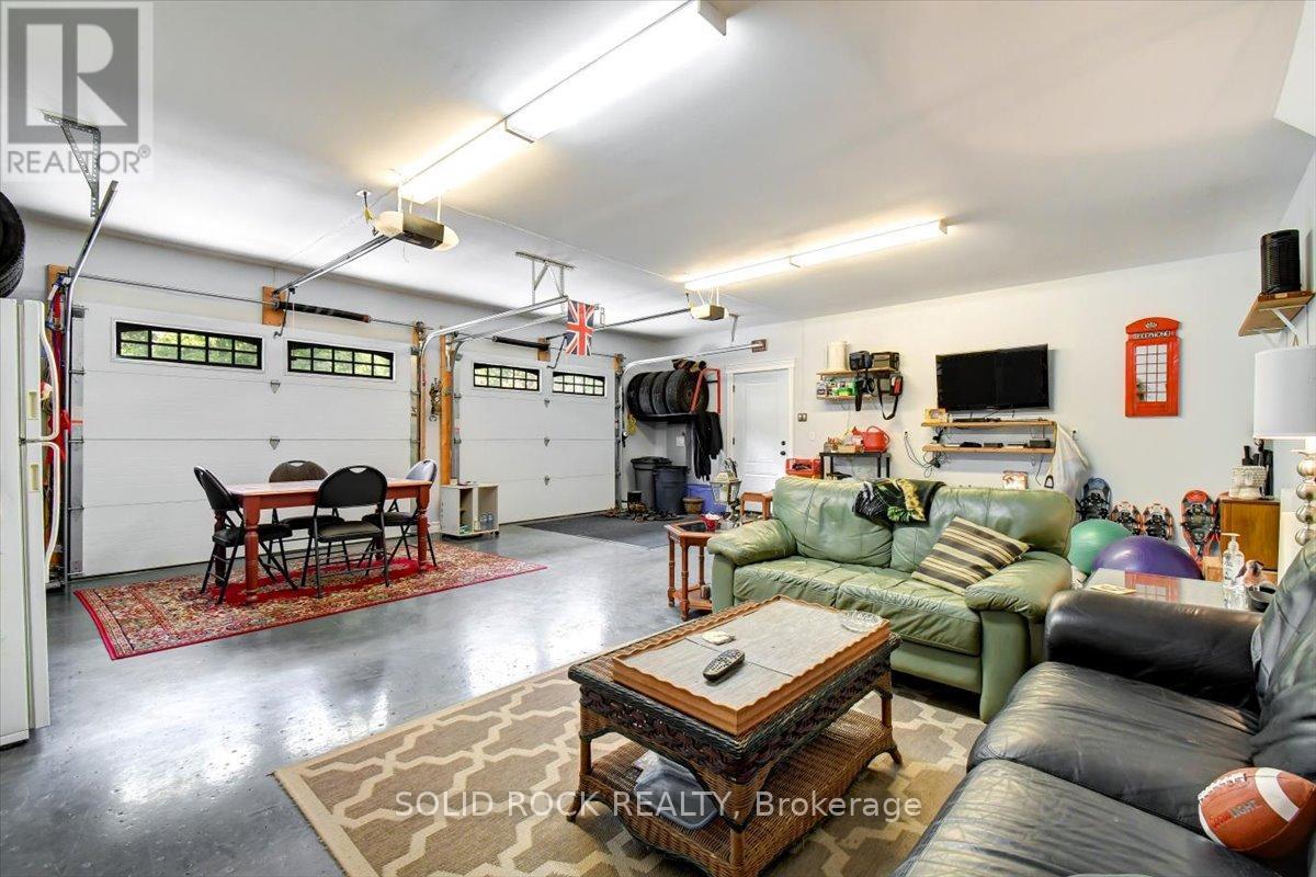 400 Pigden Road, Madoc, Ontario  K0K 2K0 - Photo 32 - X12394707