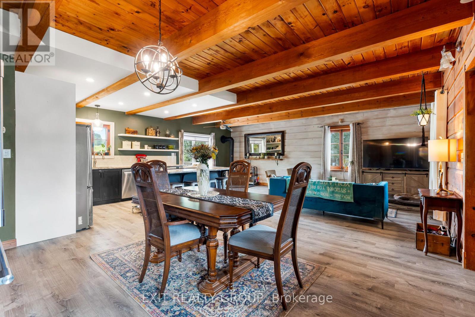 190 Golf Course Road, Quinte West, Ontario  K0K 3E0 - Photo 5 - X12395438