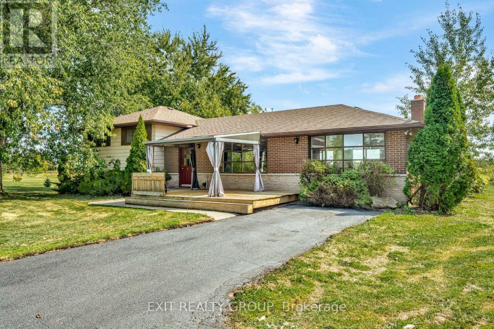 280 MASSASSAUGA ROAD, Prince Edward County, Ontario