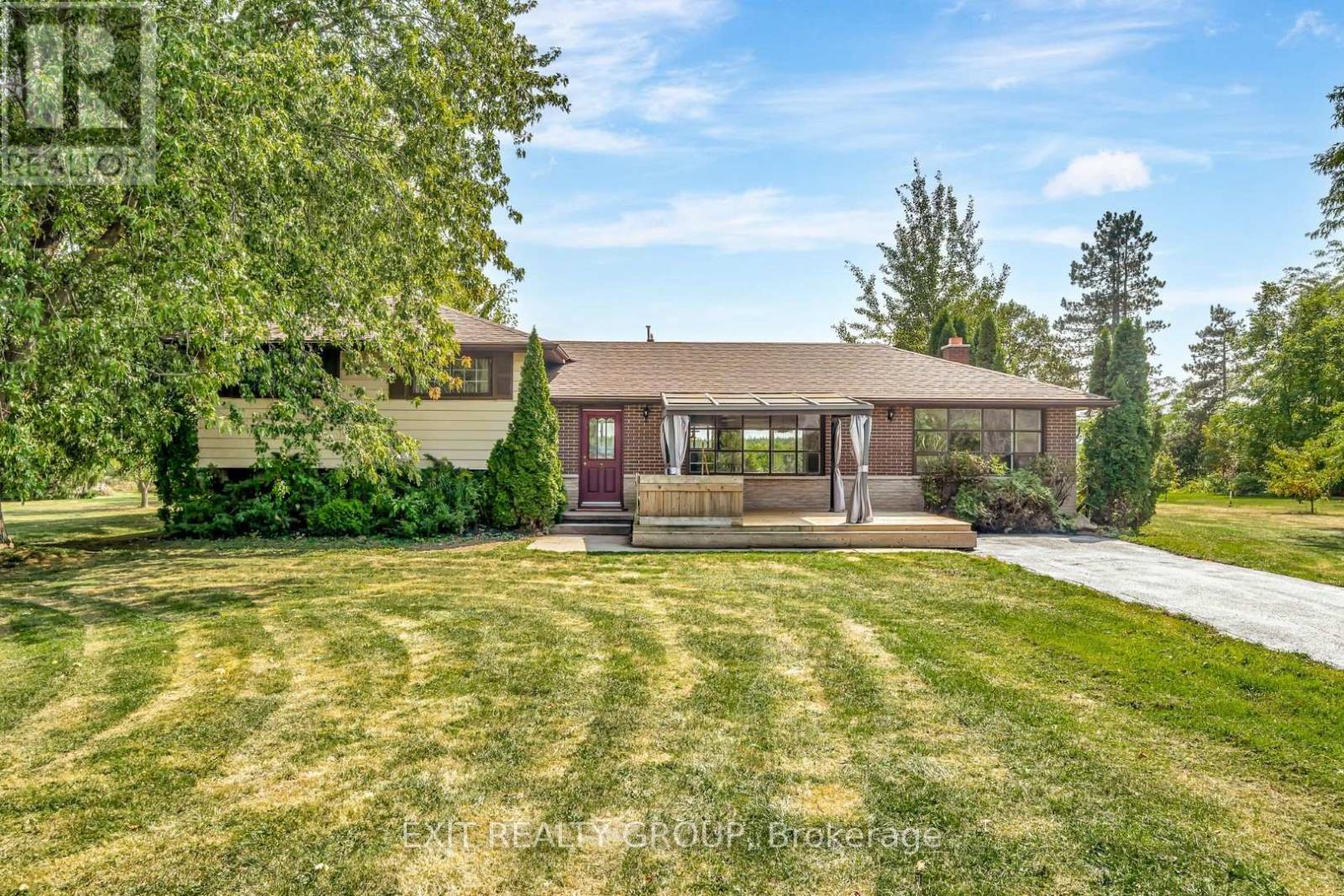 280 Massassauga Road, Prince Edward County, Ontario  K8N 4Z7 - Photo 2 - X12396386