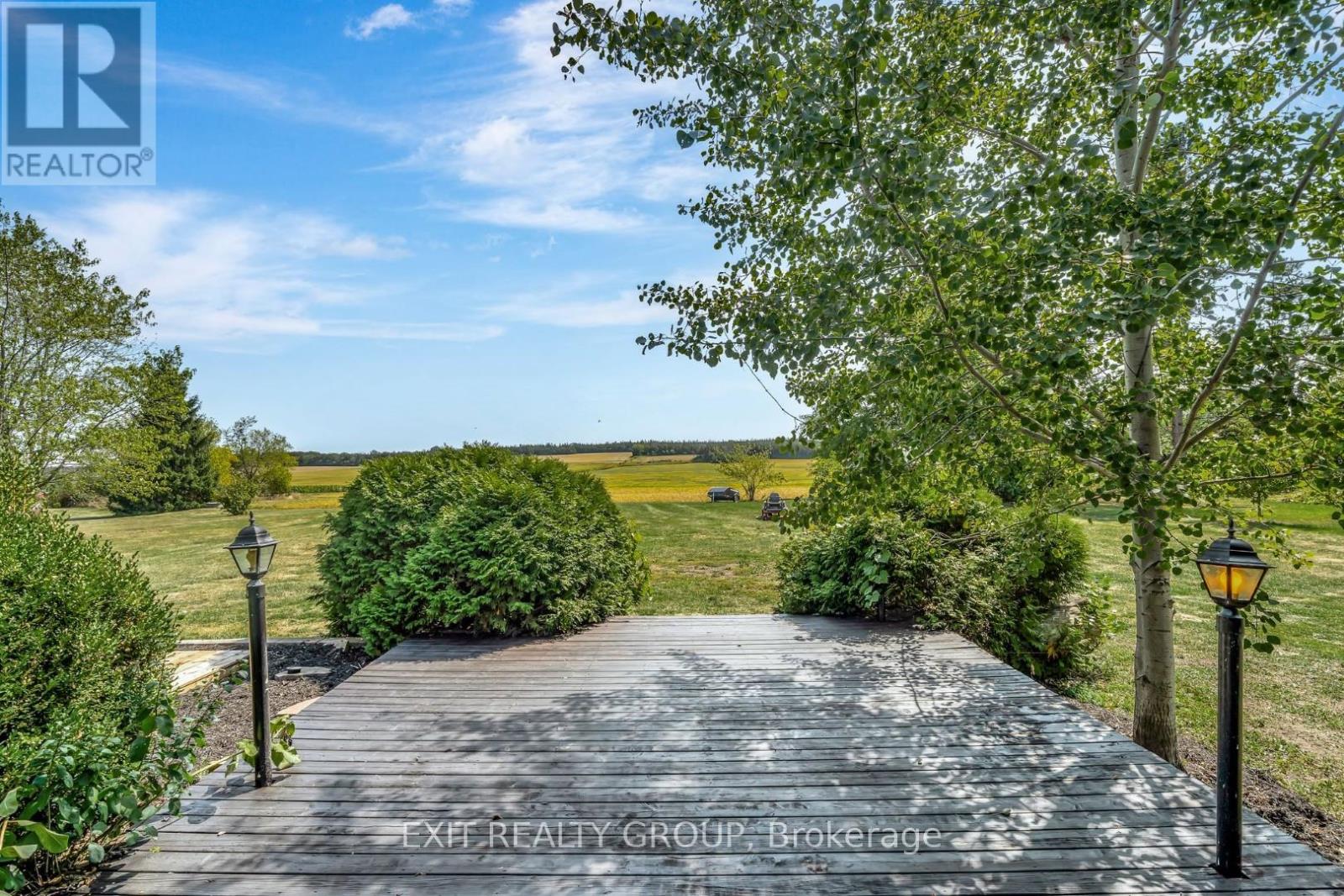 280 Massassauga Road, Prince Edward County, Ontario  K8N 4Z7 - Photo 39 - X12396386