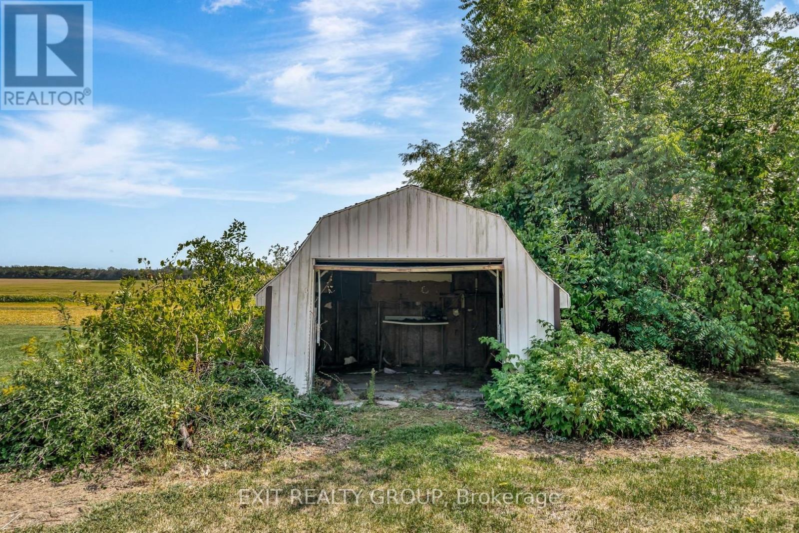 280 Massassauga Road, Prince Edward County, Ontario  K8N 4Z7 - Photo 46 - X12396386
