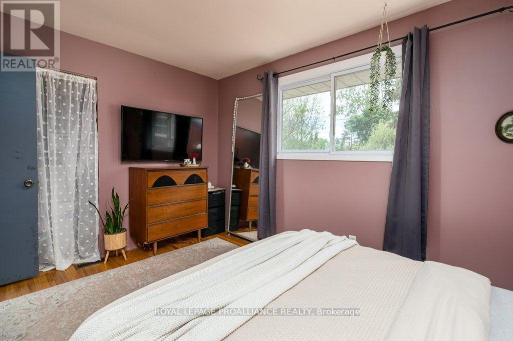 44 Sidney Street, Belleville, Ontario  K8P 3Y8 - Photo 20 - X12396507