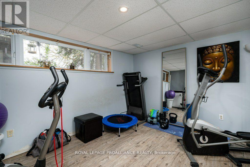 44 Sidney Street, Belleville, Ontario  K8P 3Y8 - Photo 26 - X12396507