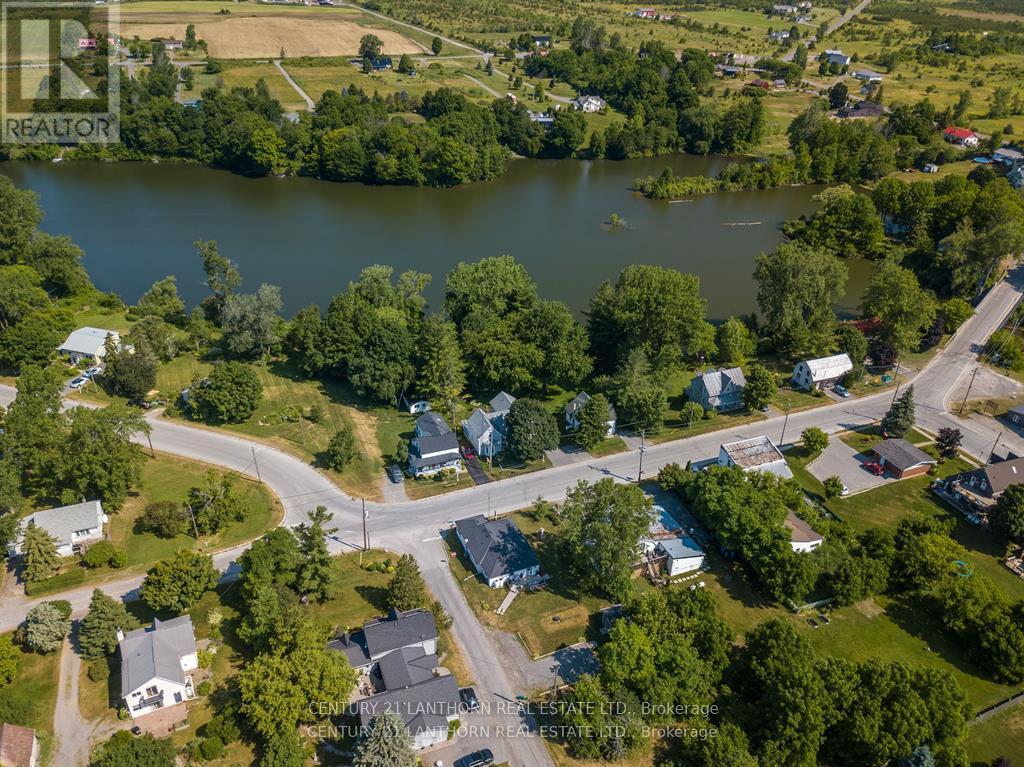 13 ST PHILIP STREET, Prince Edward County, Ontario