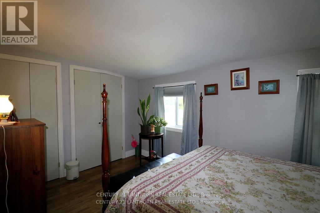 13 St Philip Street, Prince Edward County, Ontario  K0K 2P0 - Photo 14 - X12396872