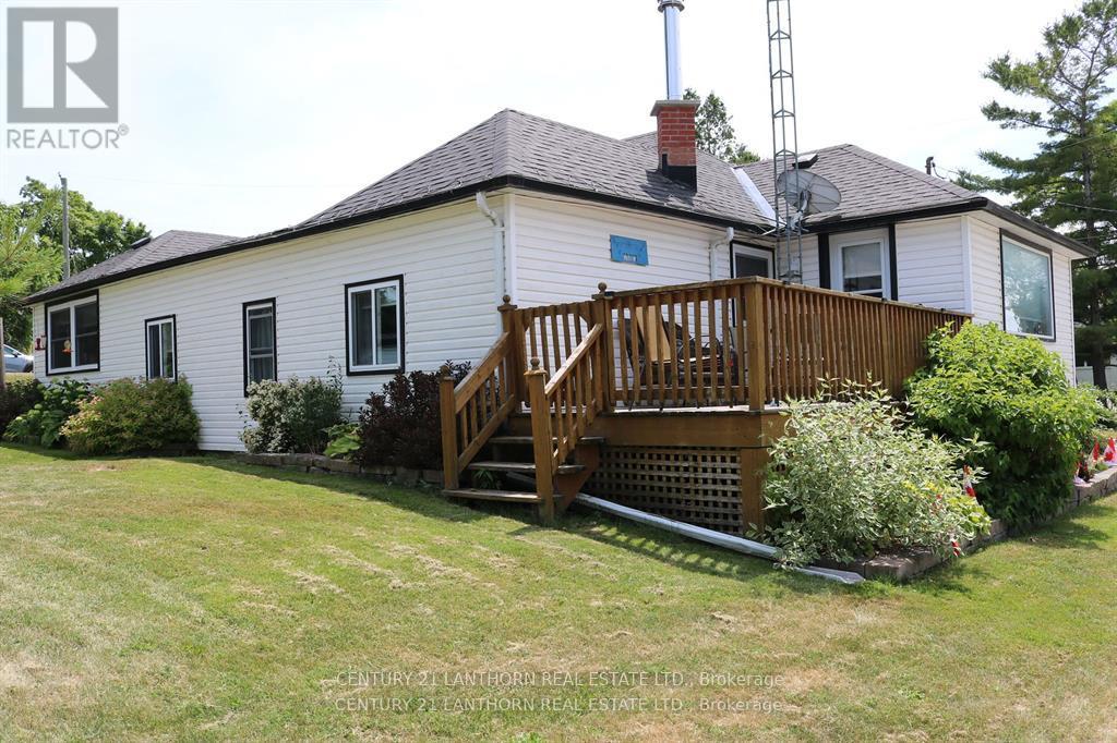 13 St Philip Street, Prince Edward County, Ontario  K0K 2P0 - Photo 18 - X12396872