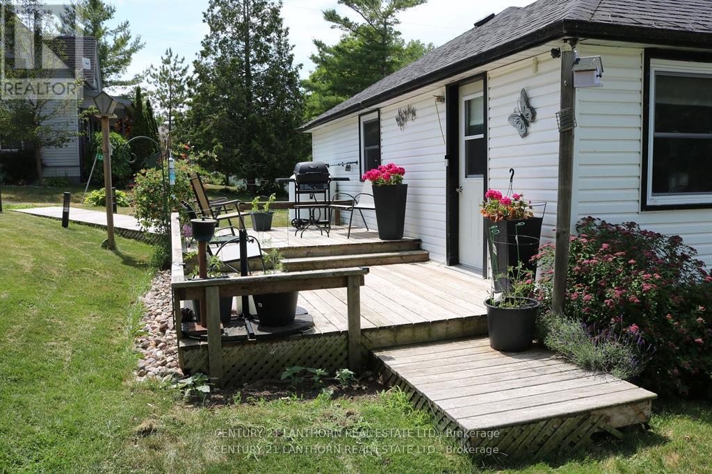 13 St Philip Street, Prince Edward County, Ontario  K0K 2P0 - Photo 21 - X12396872