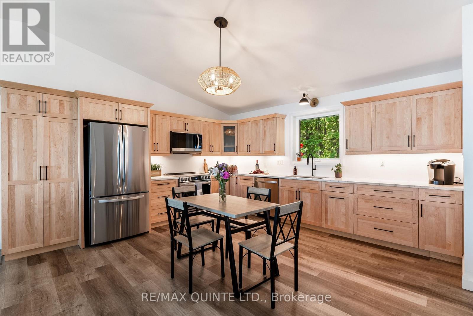 89 Curry Lane, Prince Edward County, Ontario  K0K 1P0 - Photo 18 - X12397030