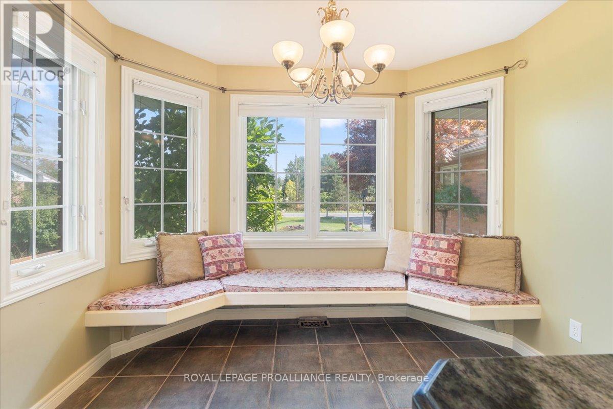 685 County Road 28, Prince Edward County, Ontario  K8N 4Z7 - Photo 16 - X12397231