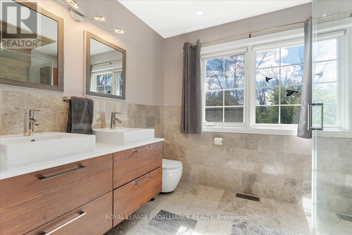 685 County Road 28, Prince Edward County, Ontario  K8N 4Z7 - Photo 24 - X12397231