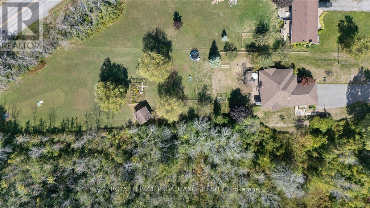 685 County Road 28, Prince Edward County, Ontario  K8N 4Z7 - Photo 44 - X12397231