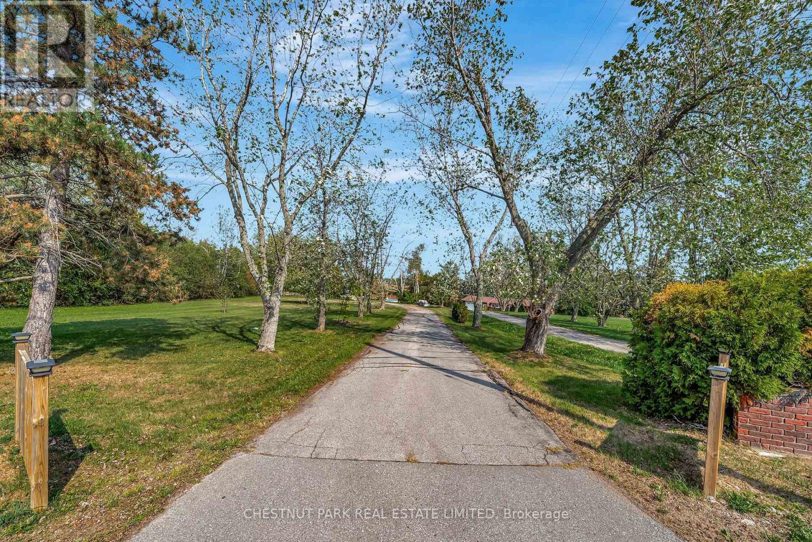 5404 County Road 1, Prince Edward County, Ontario  K0K 1T0 - Photo 3 - X12397575