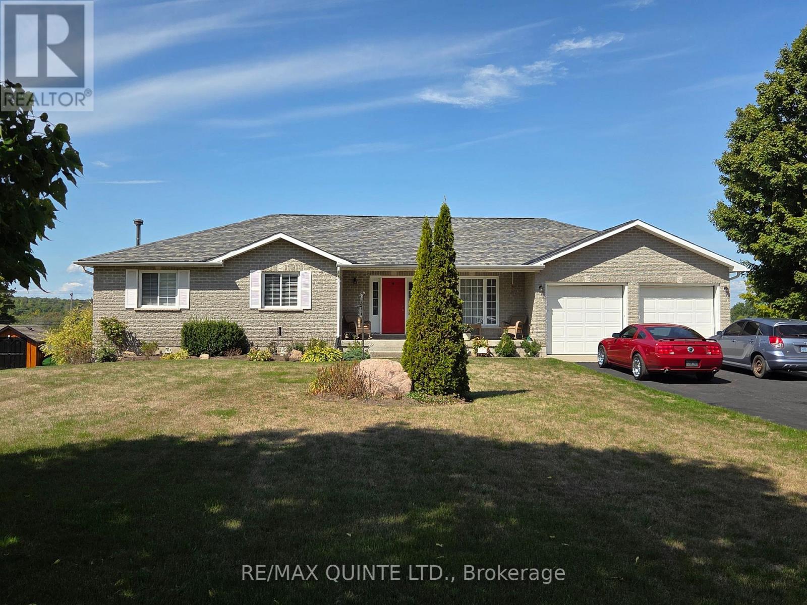 55 OLD TROY ROAD, Tweed, Ontario