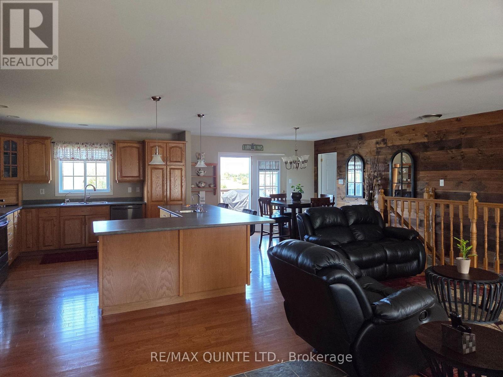 55 Old Troy Road, Tweed, Ontario  K0K 3J0 - Photo 10 - X12398062